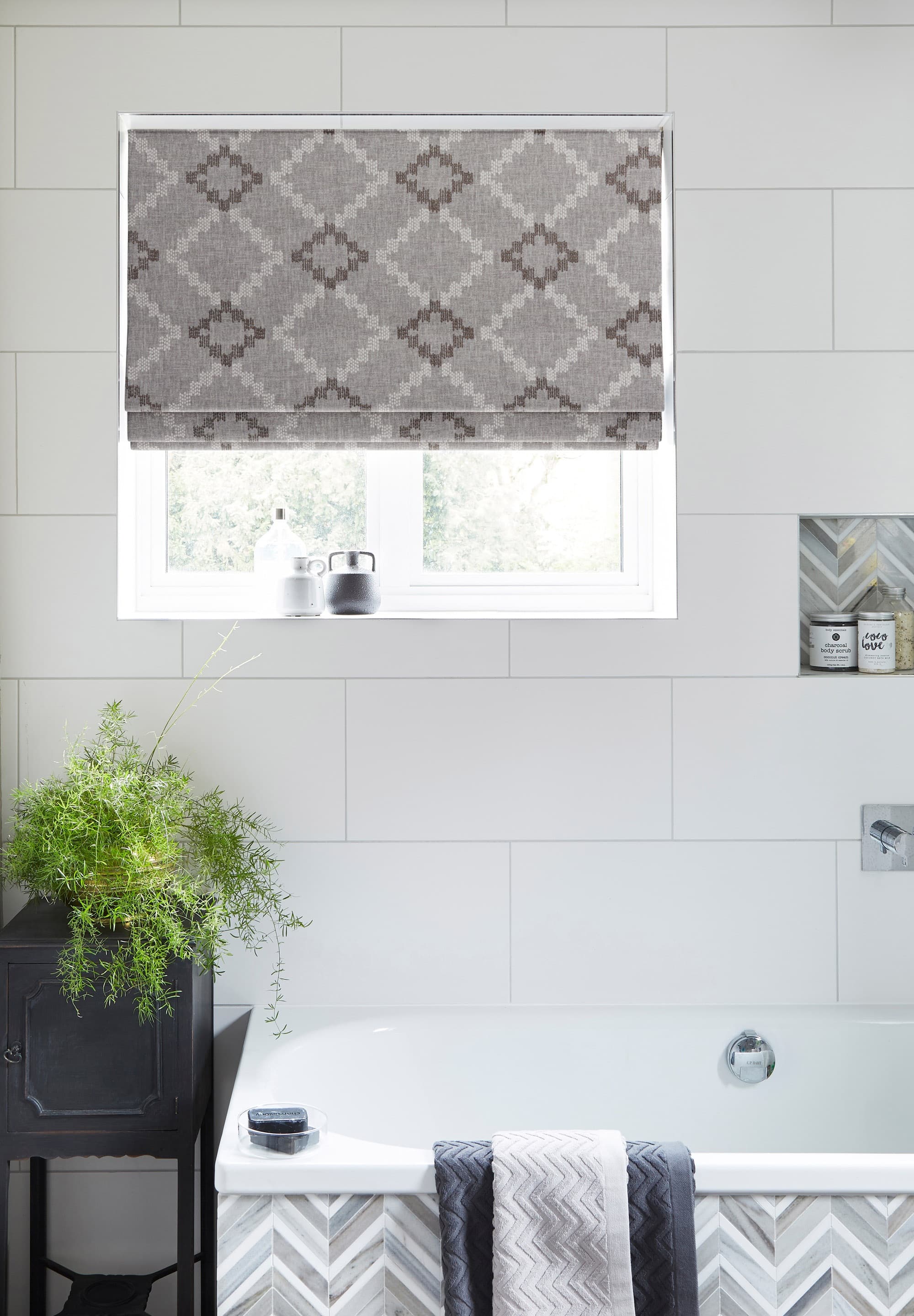 Made-to-measure curtains by Starlight Decor